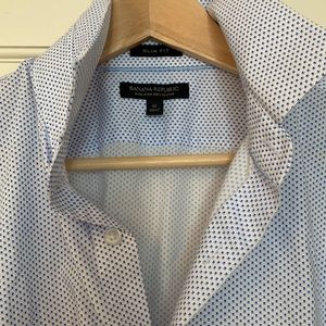 Button down shirt. Excellent condition. M